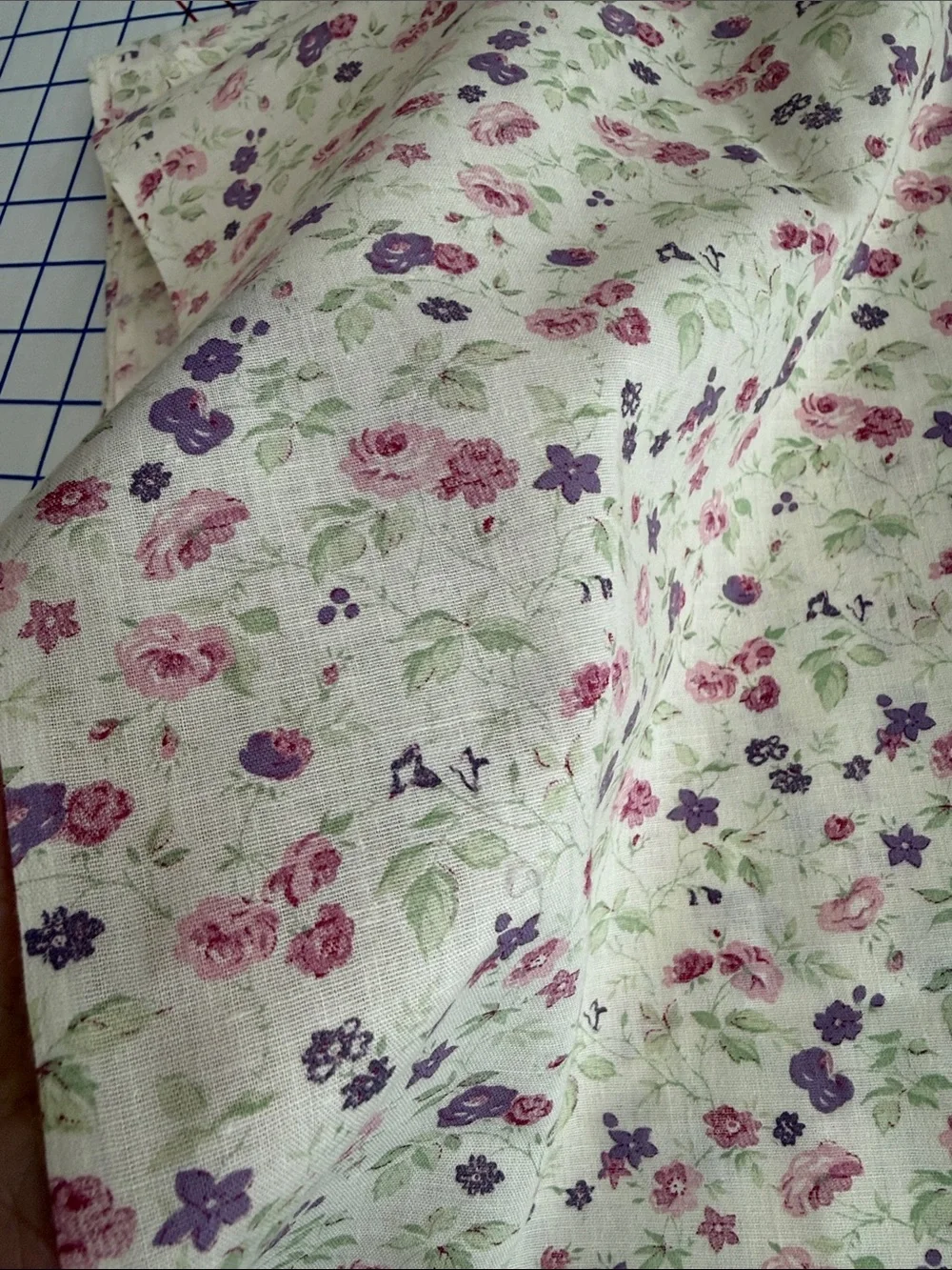 Vintage 90s Floral Fabric 1 3/4+ Yds x 44 Pink Purple Roses Lightweight